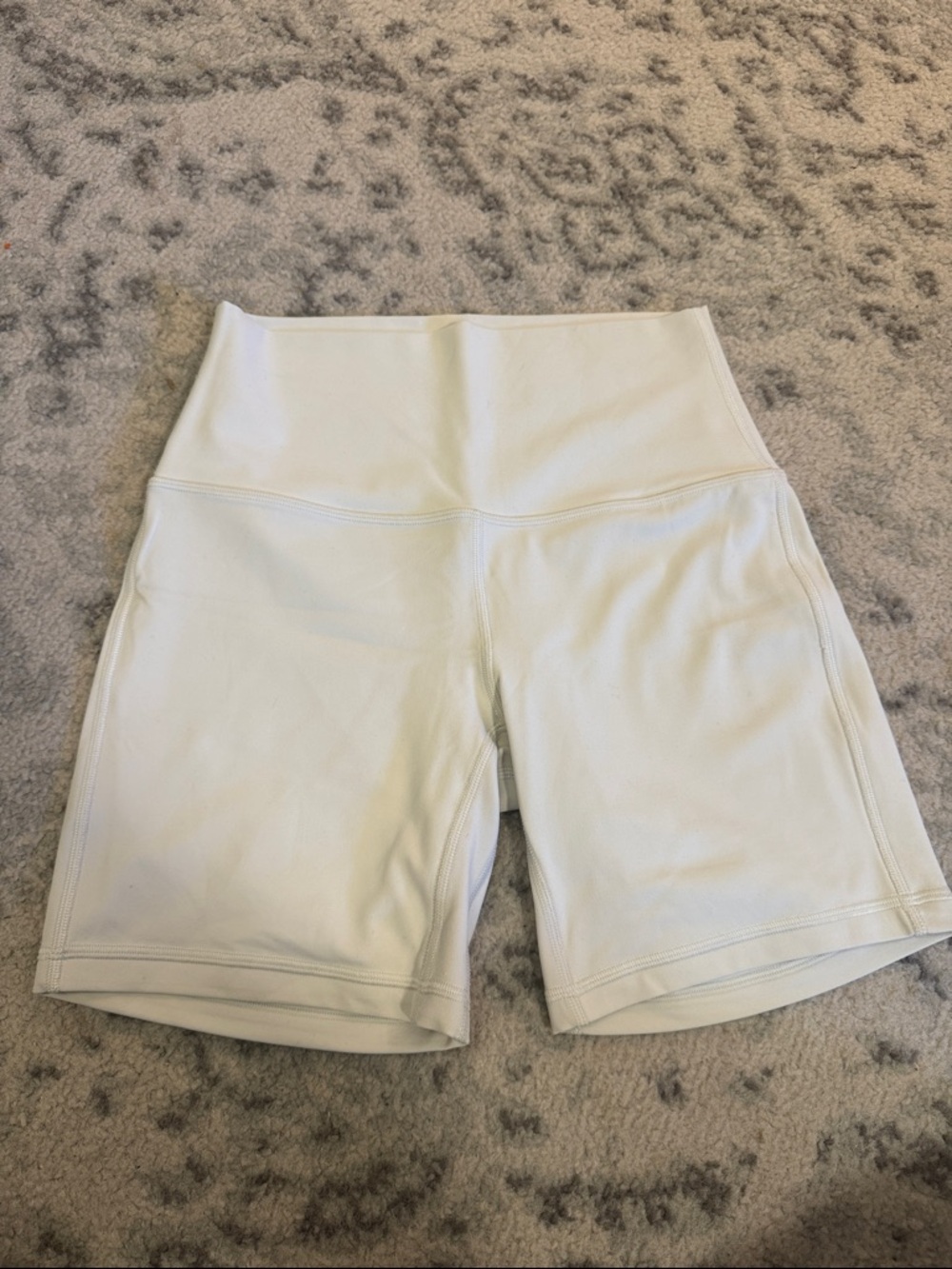 Lululemon Align High-Waist Shorts Bone 6”